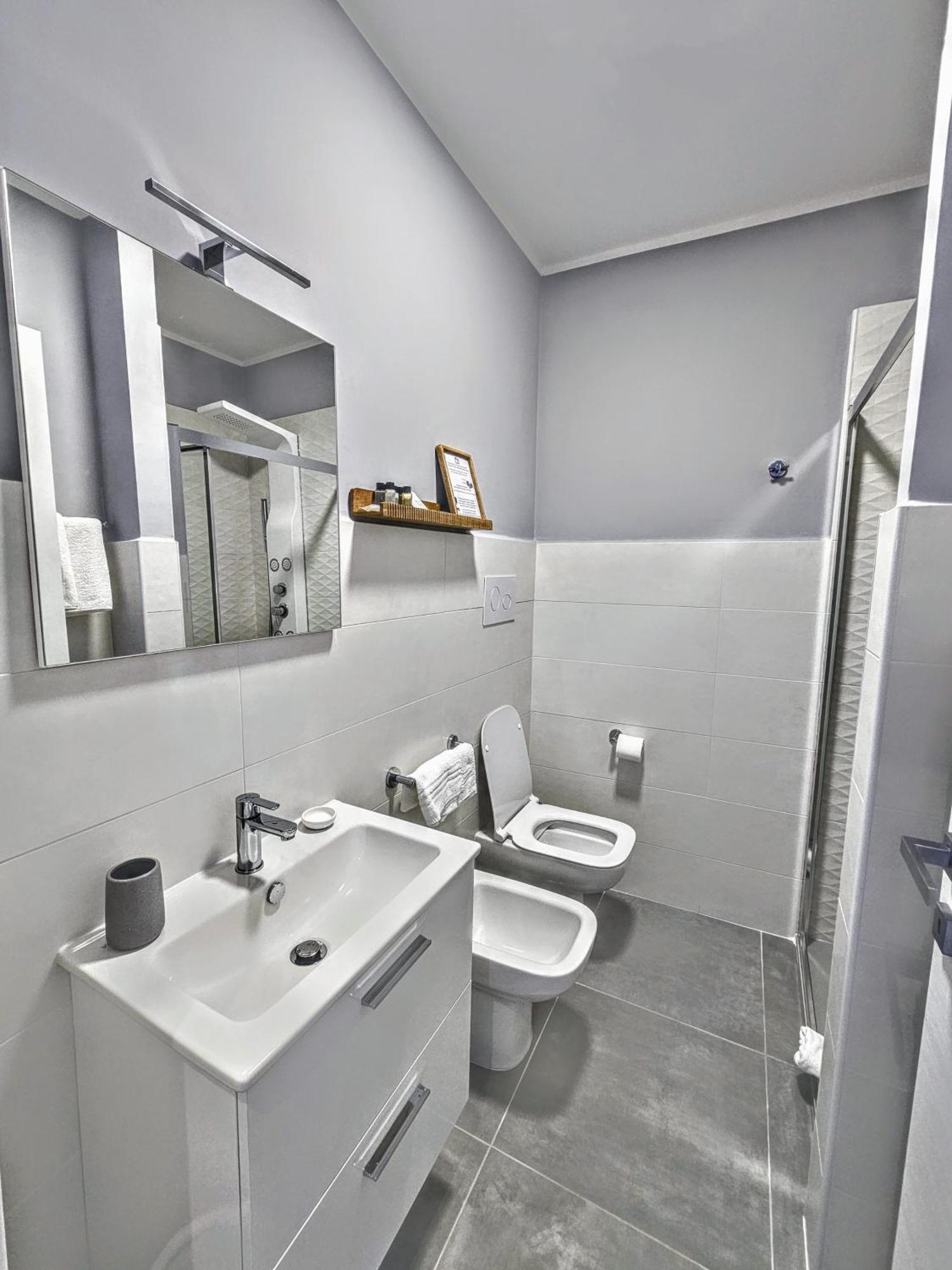 A Casa Di Alessandra - Rooms Castellabate Luaran gambar